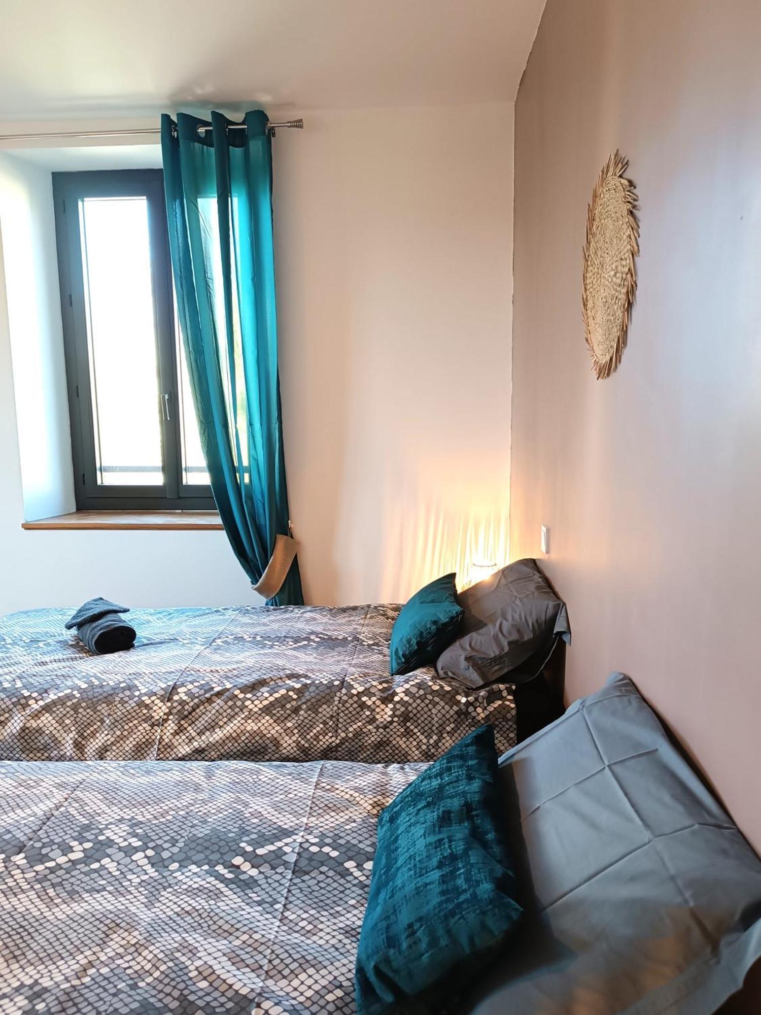 Les Tanalis - Chambres D'Hotes & Gite Gurs Exterior foto